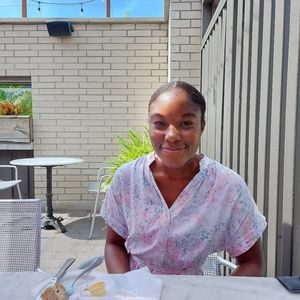 Meet your Posher, Alexandra